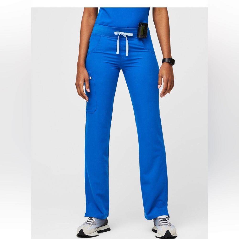 FIGS Kade Cargo Scrub Pants